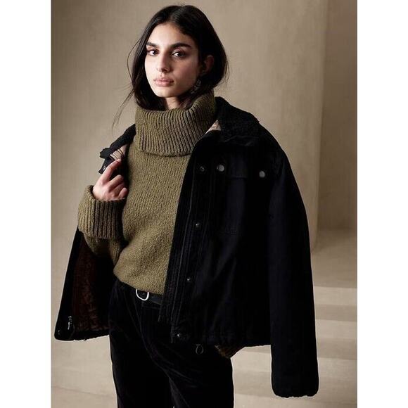 Banana Republic Chunky Cowl-Neck Cropped Sweater In Olive Size XS - Picture 1 of 5